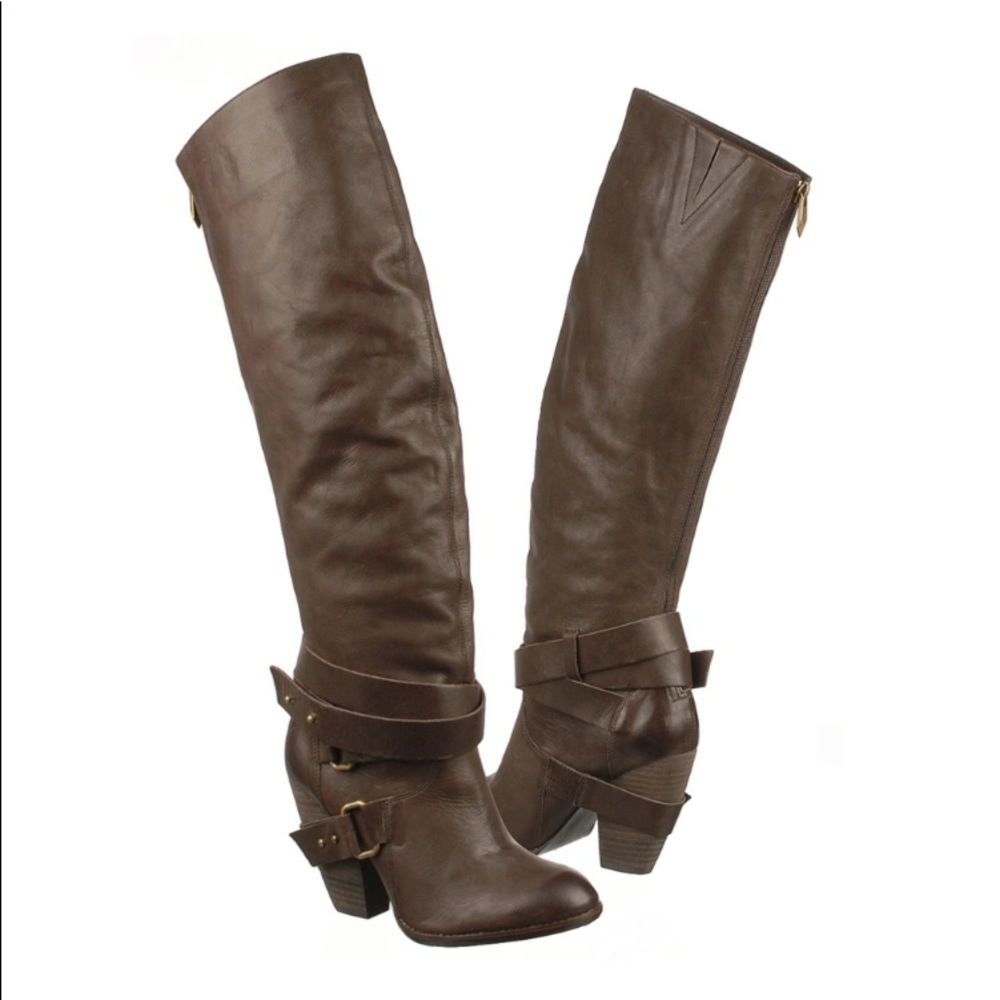 Fergalicious varsity boot in brown